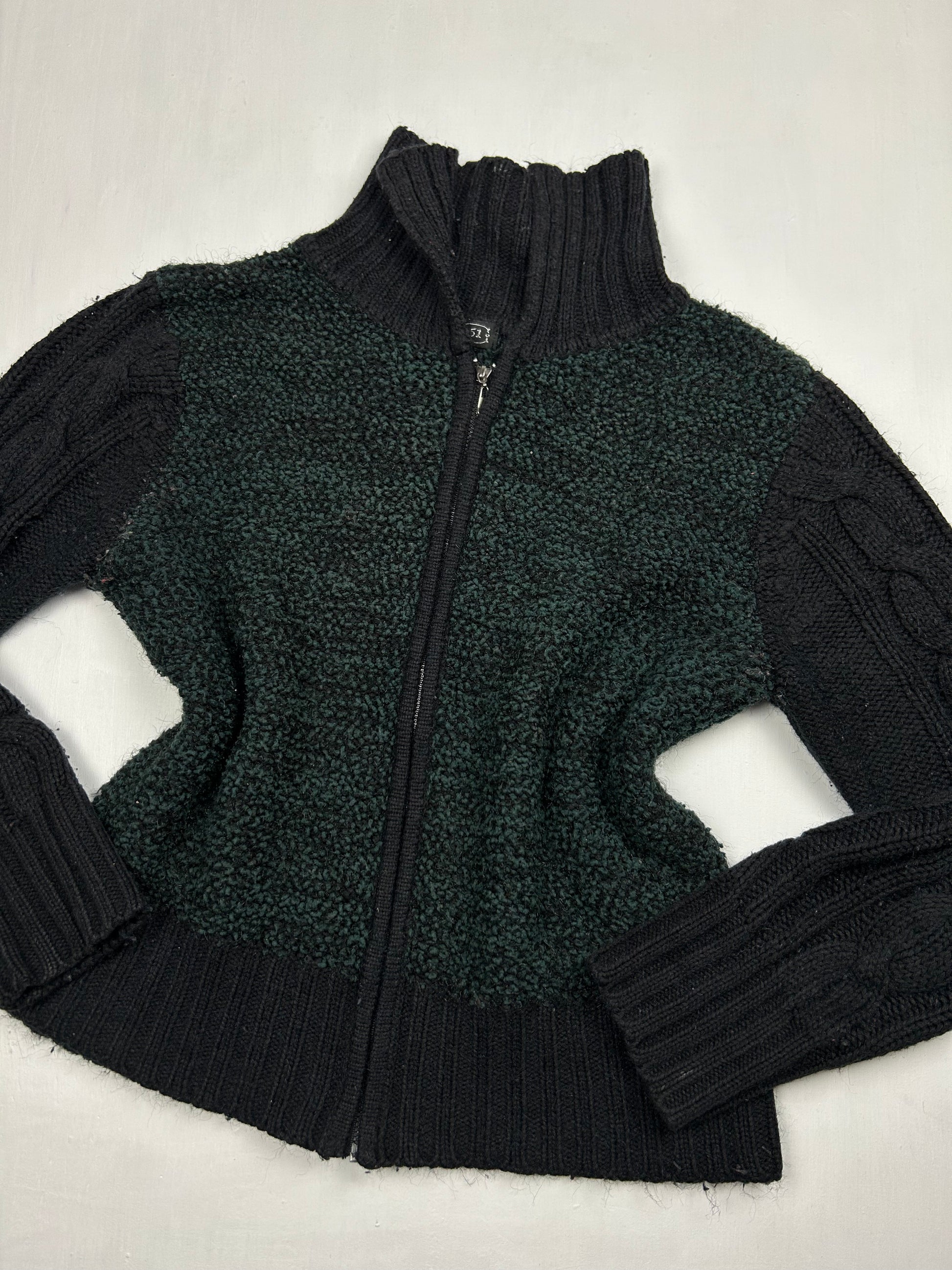 Dark green zip up jumper (S/M)