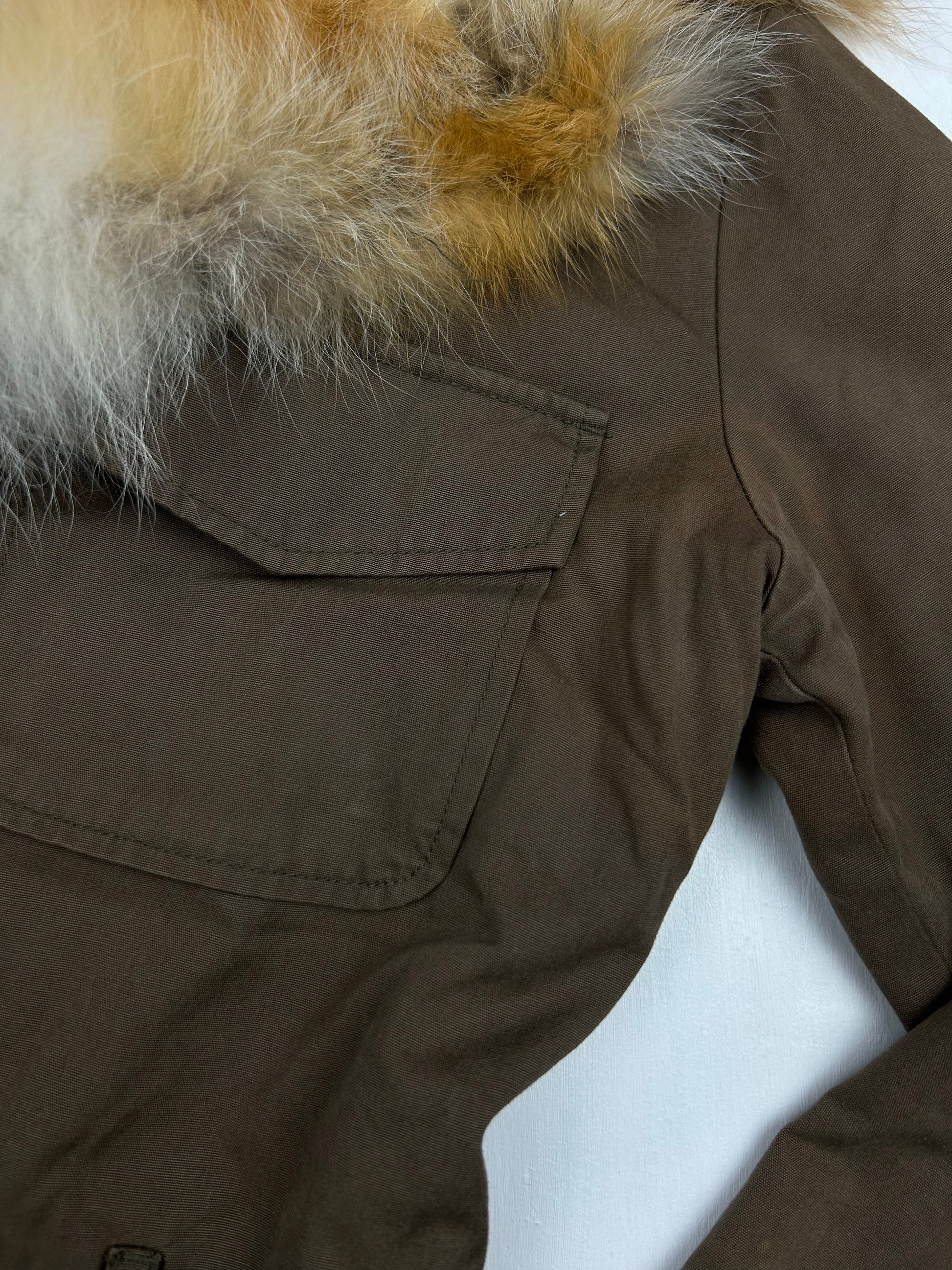 Khaki  y2k zip up real fur jacket (S)