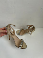 Load image into Gallery viewer, Open toe black gold &amp; rhinestones kitten heels (36)