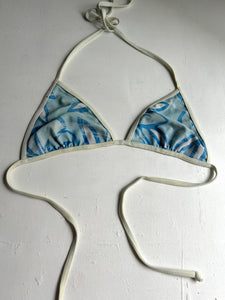 Blue reversible 2 in 1 adjustable y2k vintage bikini top (S/M)