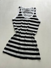 Load image into Gallery viewer, Striped black &amp; white tank top 90s y2k vintage (XS)