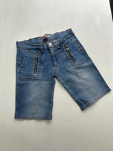 Load image into Gallery viewer, Blue denim low rise mid short (XS)