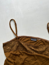 Load image into Gallery viewer, Brown camel mesh cami top 90s y2k vintage (M/L)