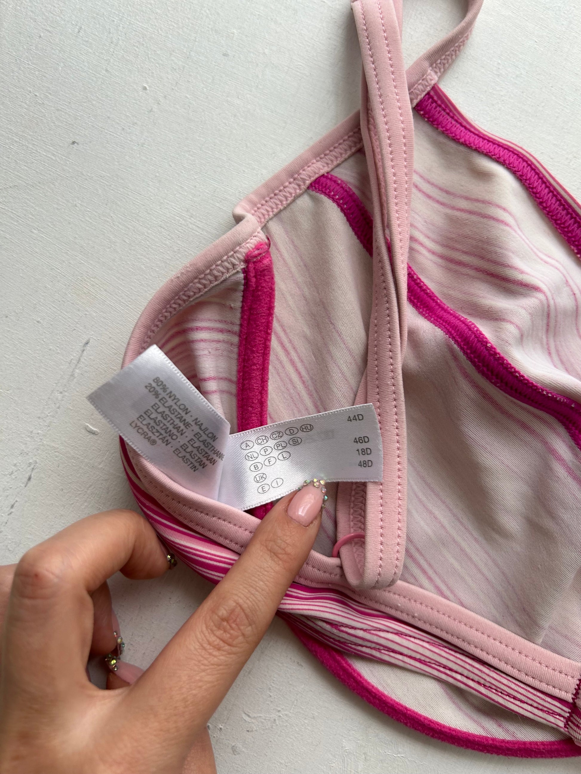 Striped pink y2k vintage adjustable bikini top bra (XL)