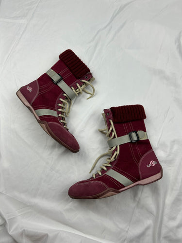 Burgundy red trainers lace up boots (37)