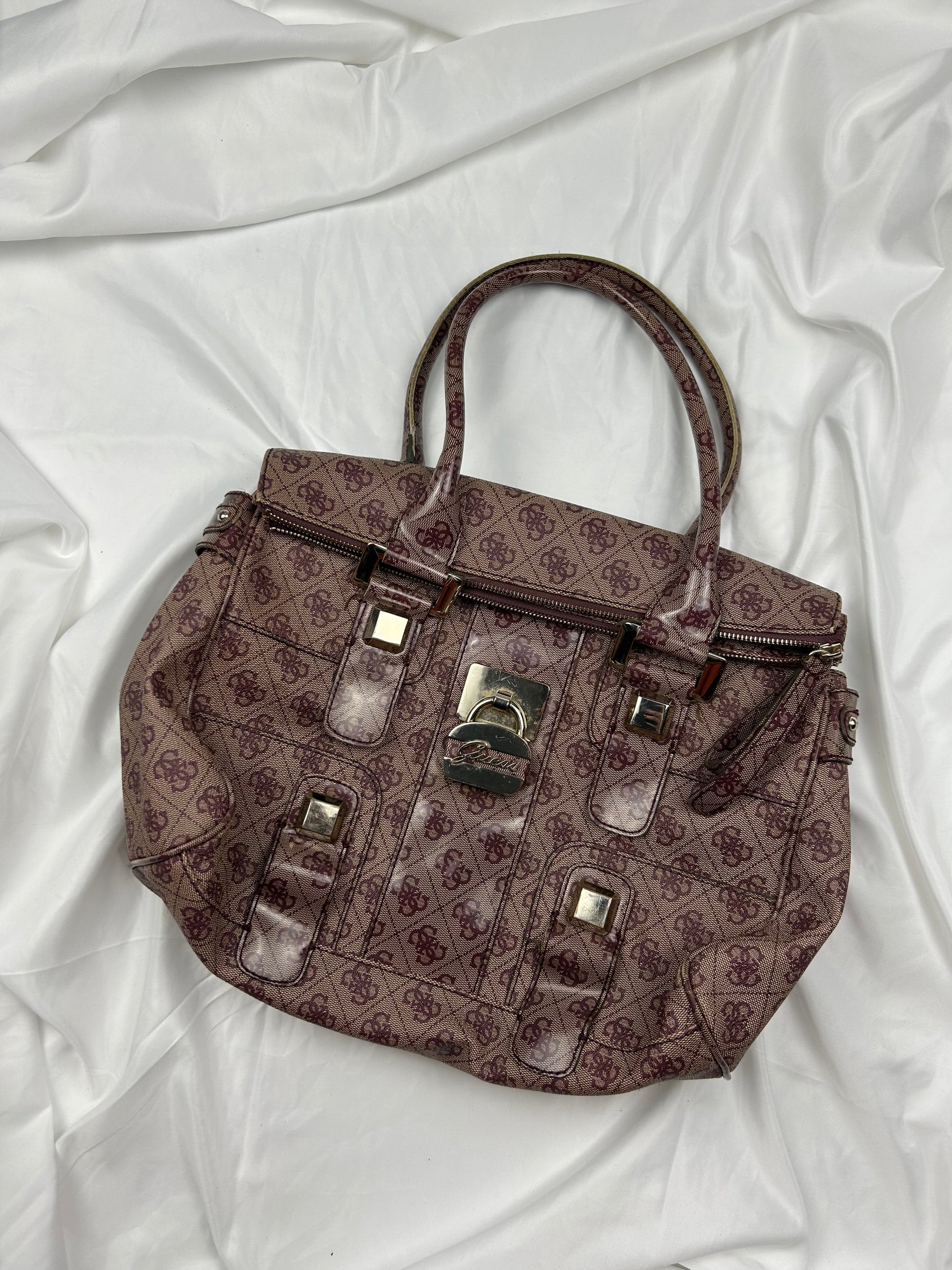 Burgundy  monogram uni shoulder bag