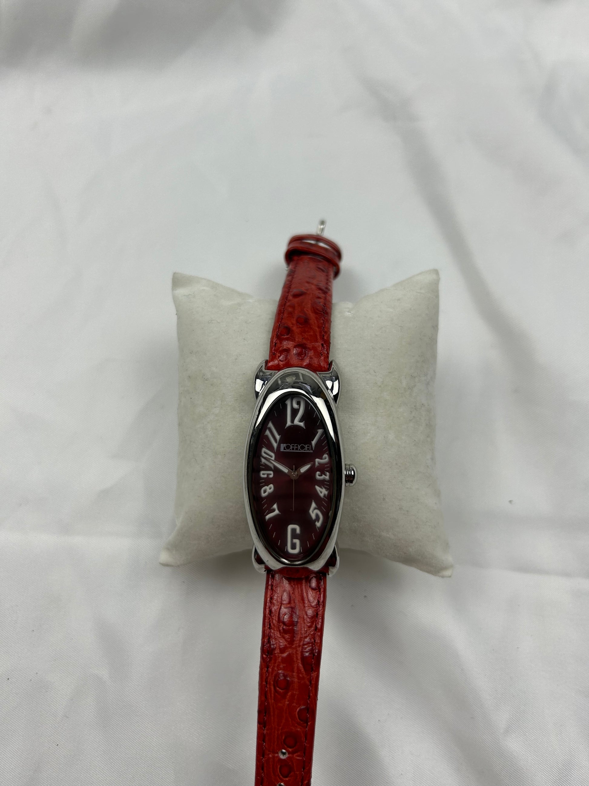 Vintage stainless steel red leather silver watch jewelry