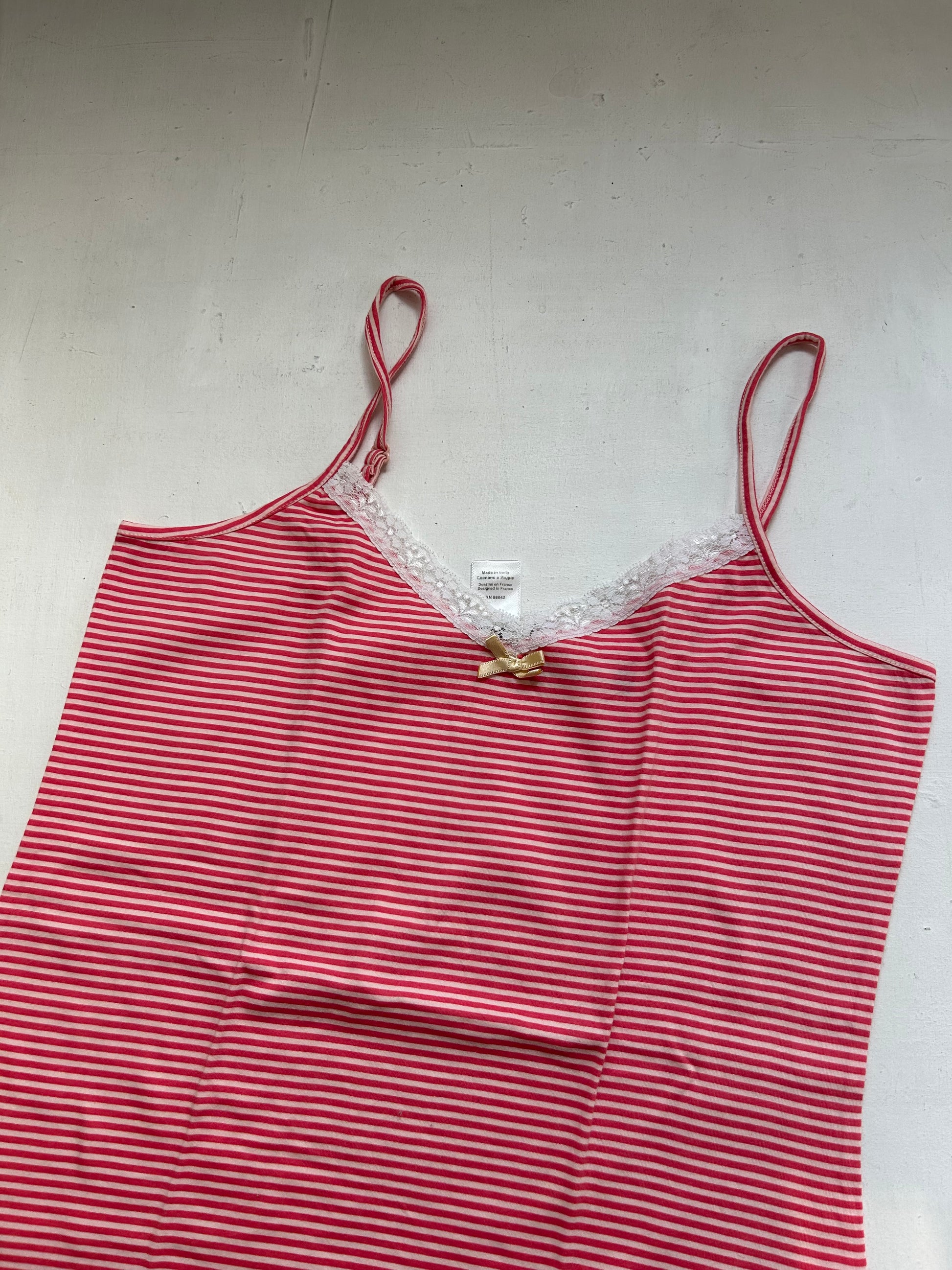 Red striped lace detail stretchy cami top (M/L)