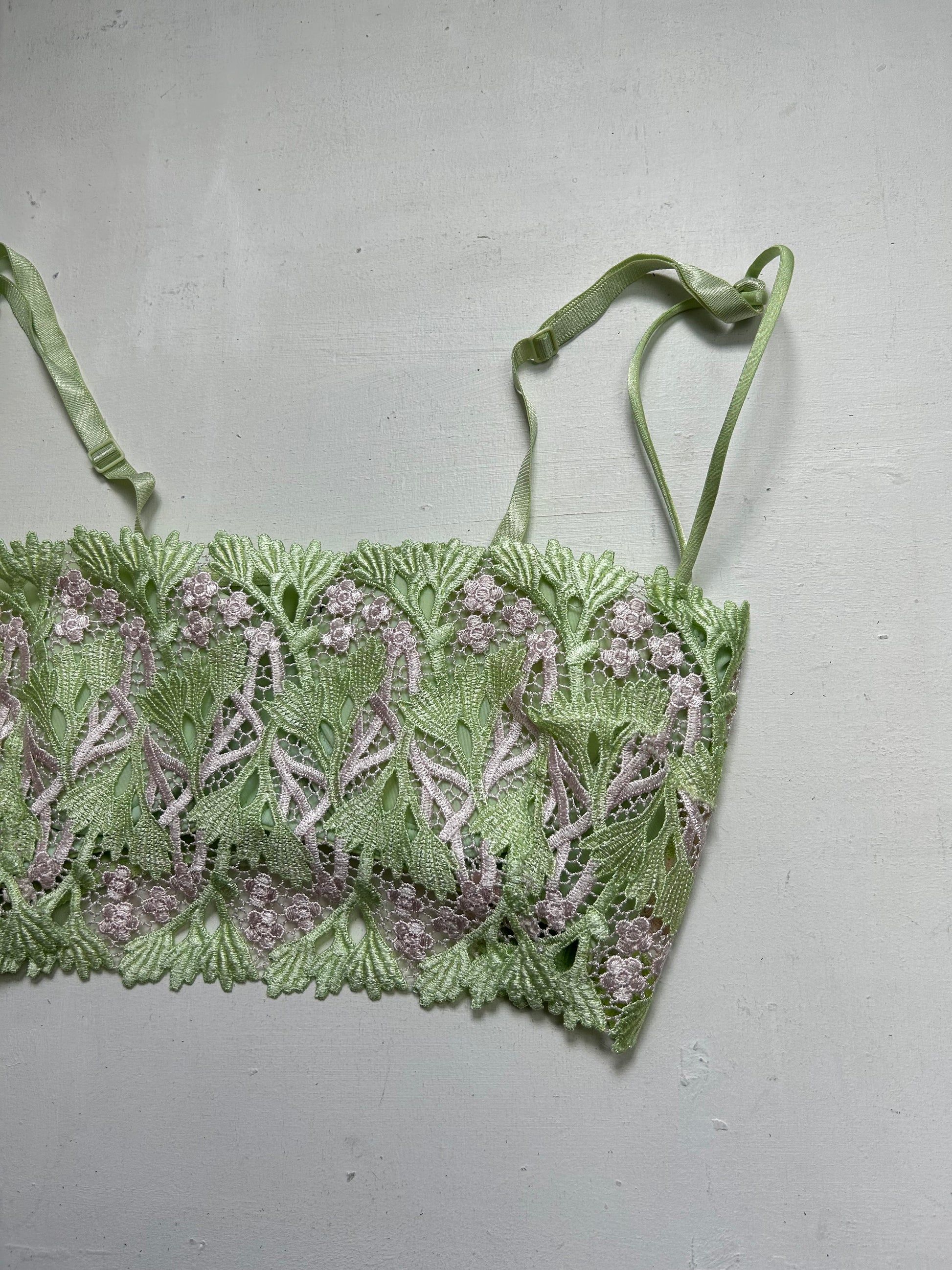 Green lace embroidered padded crop top lingerie bra (S)