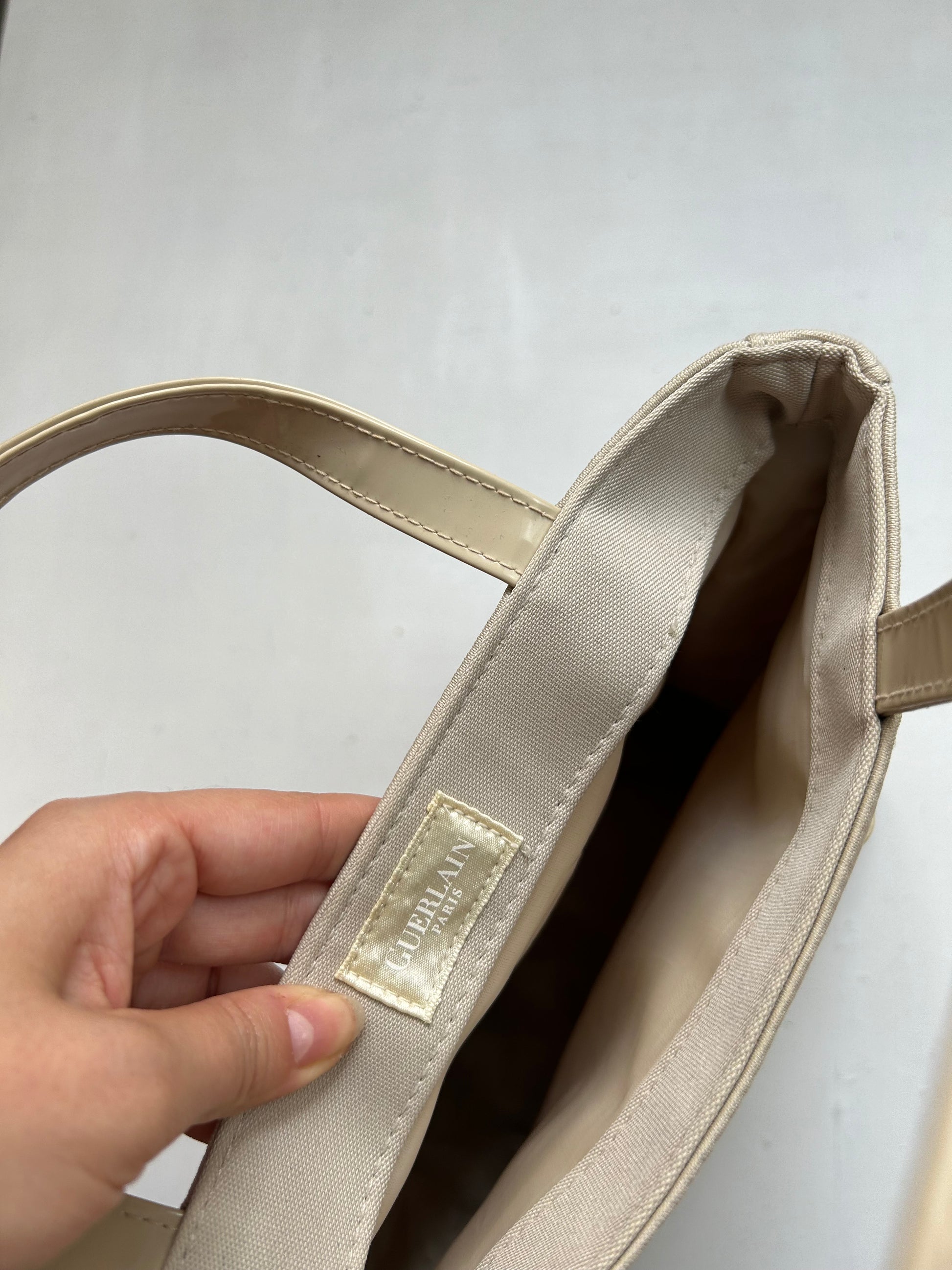 Beige cream belt buckle medium handbag