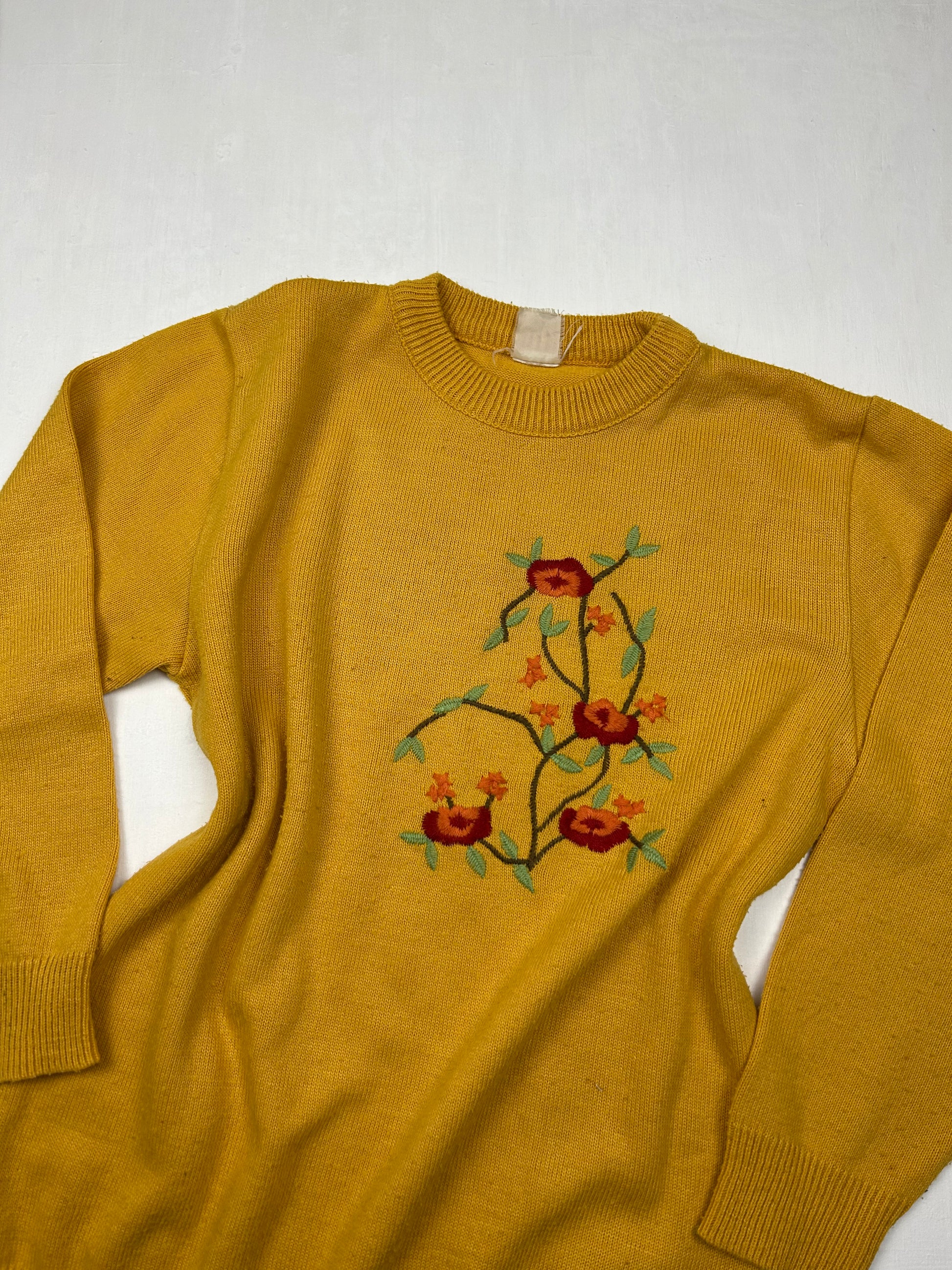 Yellow round neck floral print jumper (S/M)