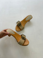 Load image into Gallery viewer, Khaki utility belt platform wood heels mules sandals (37)