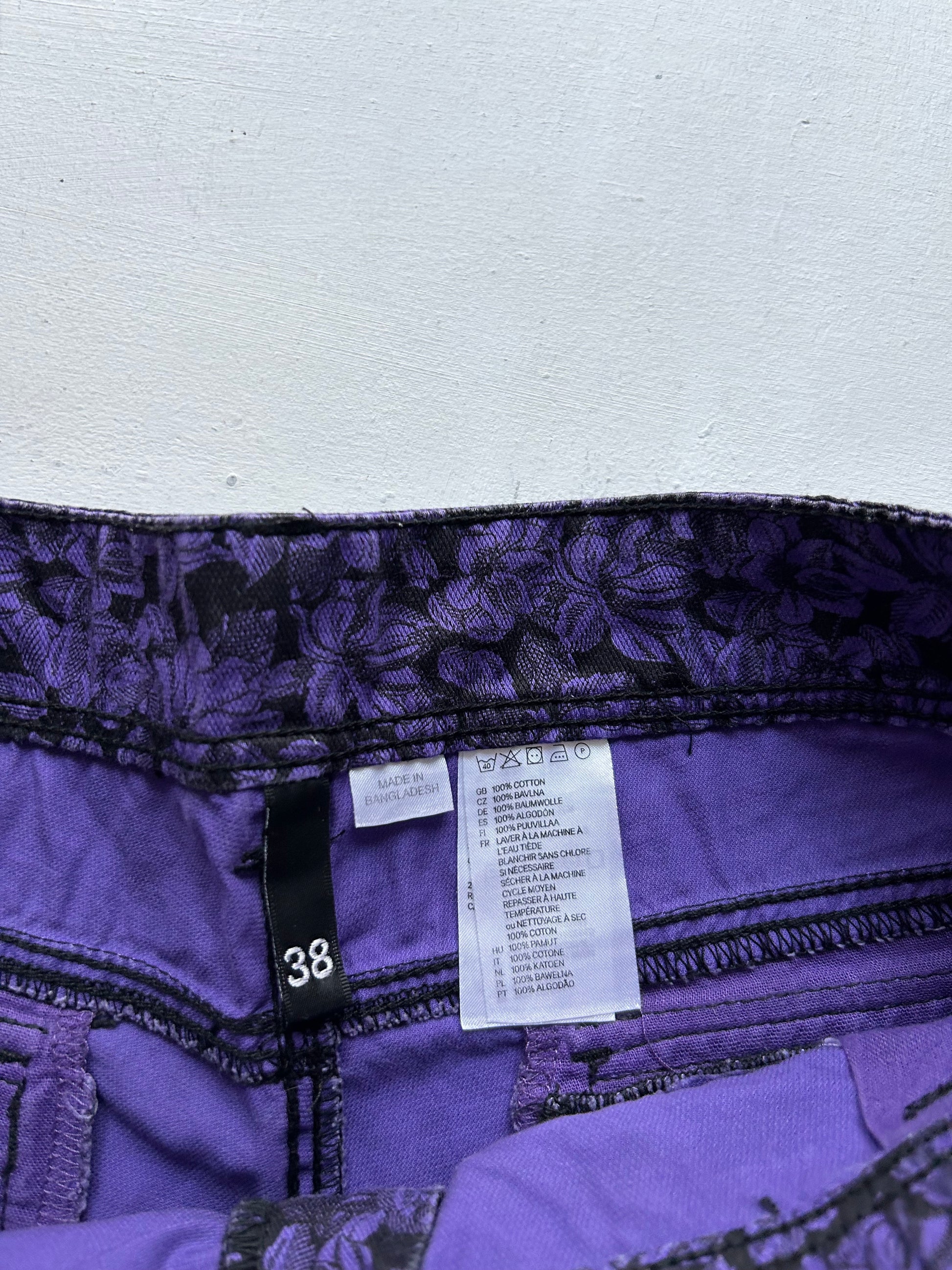 Purple floral print low rise mini/ micro short (M)