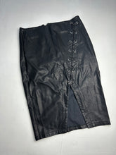 Load image into Gallery viewer, Black simili leather lace up mid skirt 90s y2k vintage (S)