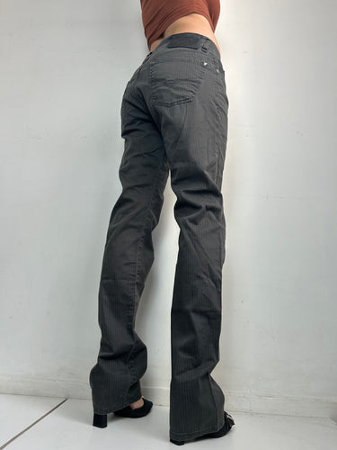 Grey denim low waist baggy pants (M)