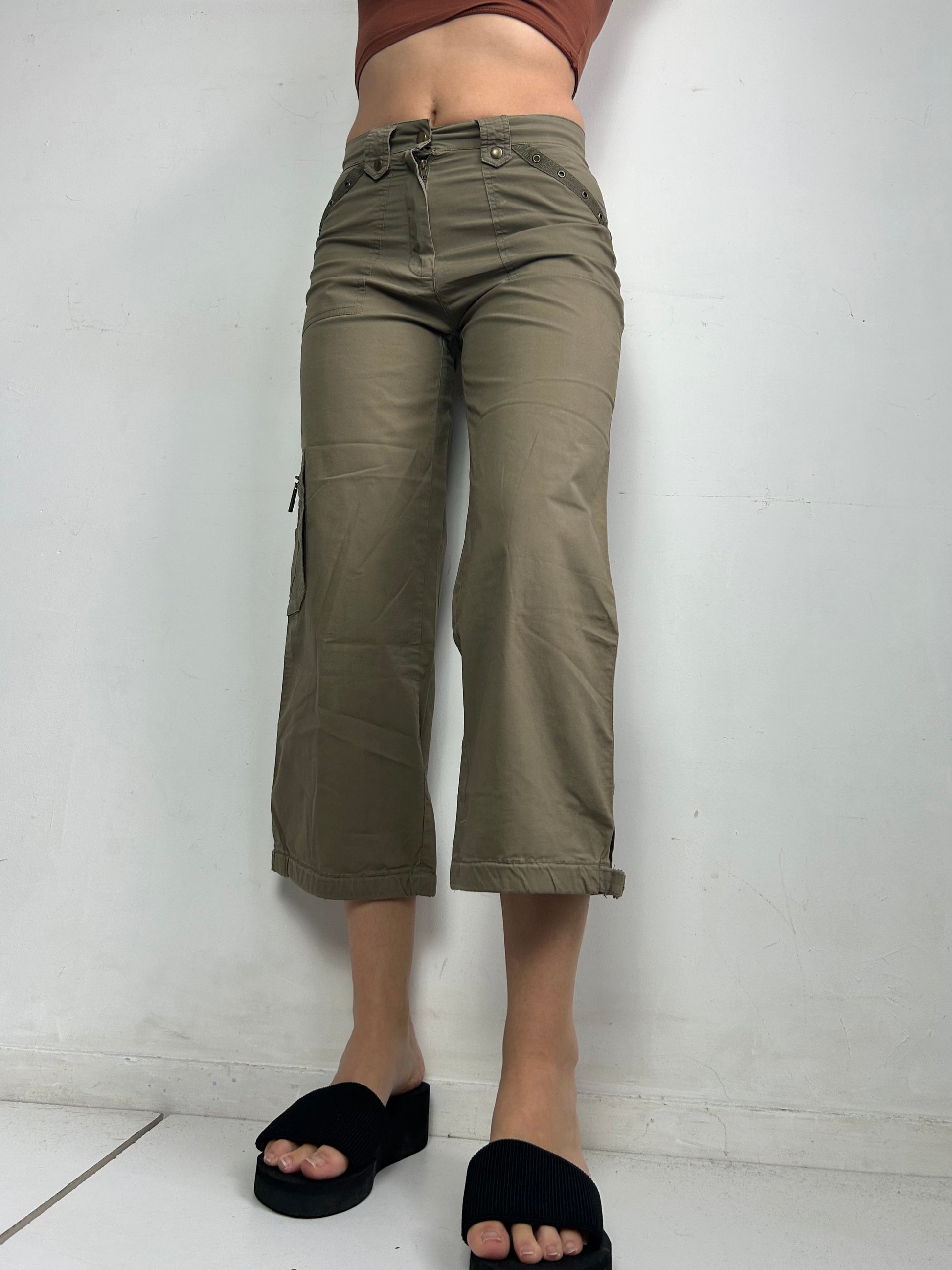 Khaki cargo cotton low waist baggy capris pants (S)