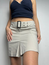 Load image into Gallery viewer, Beige office mini / micro skirt with removable belt 90s y2k vintage (S/M)