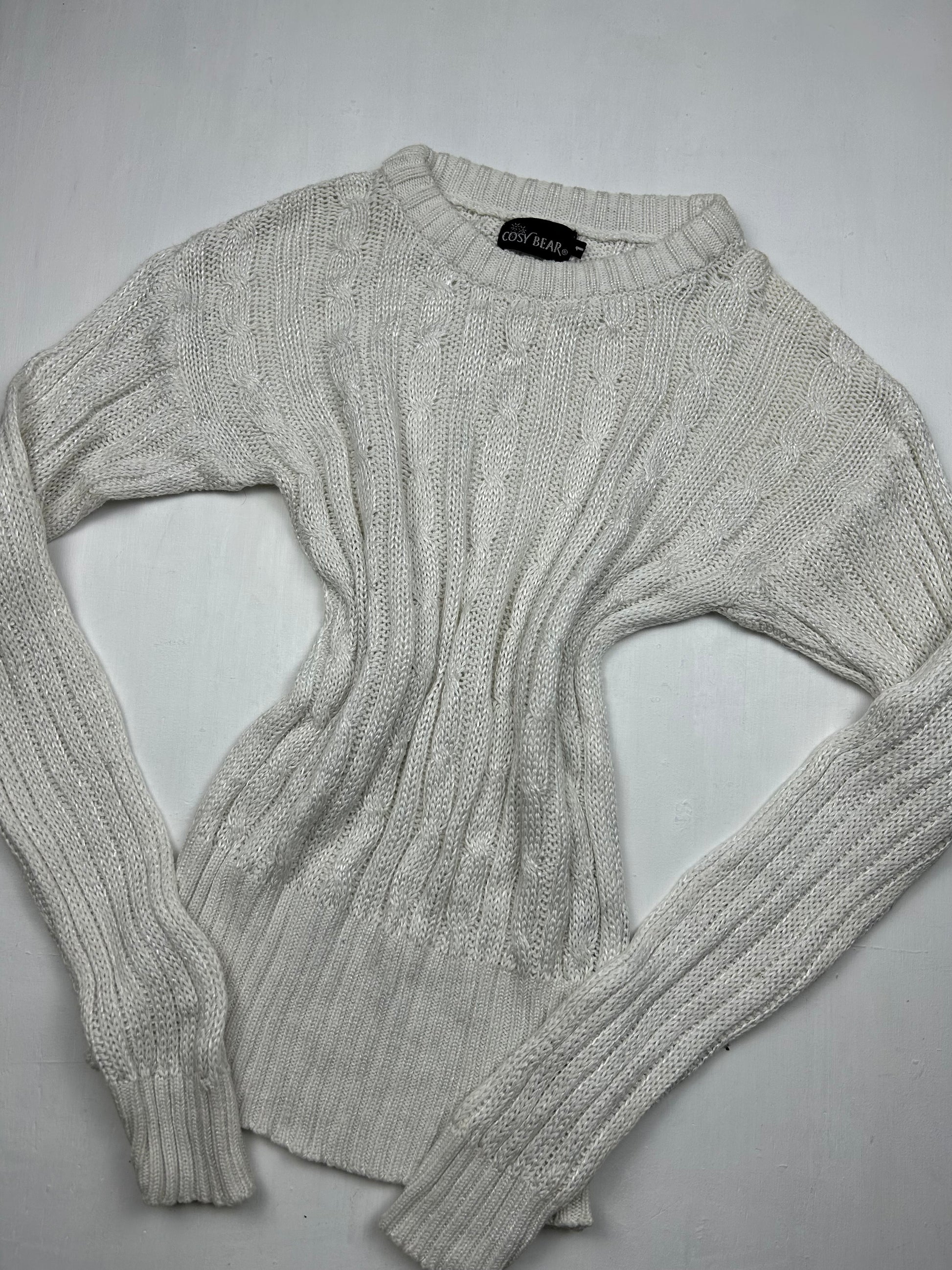 White round neck jumper (S)