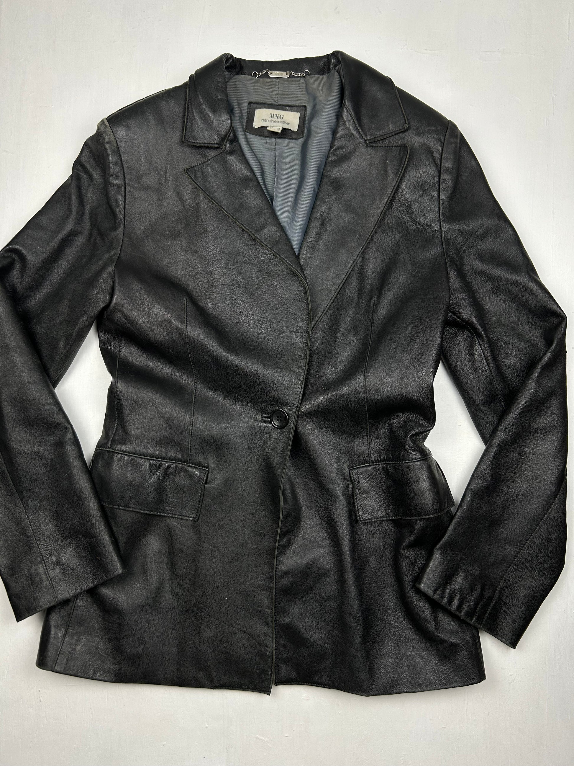 Black 100% real leather trench jacket (M)