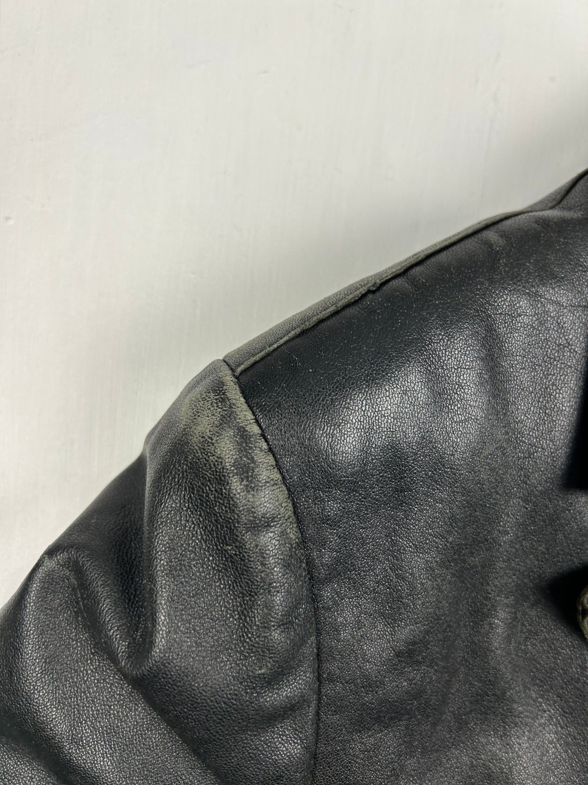 Black 100% real leather trench jacket (M)