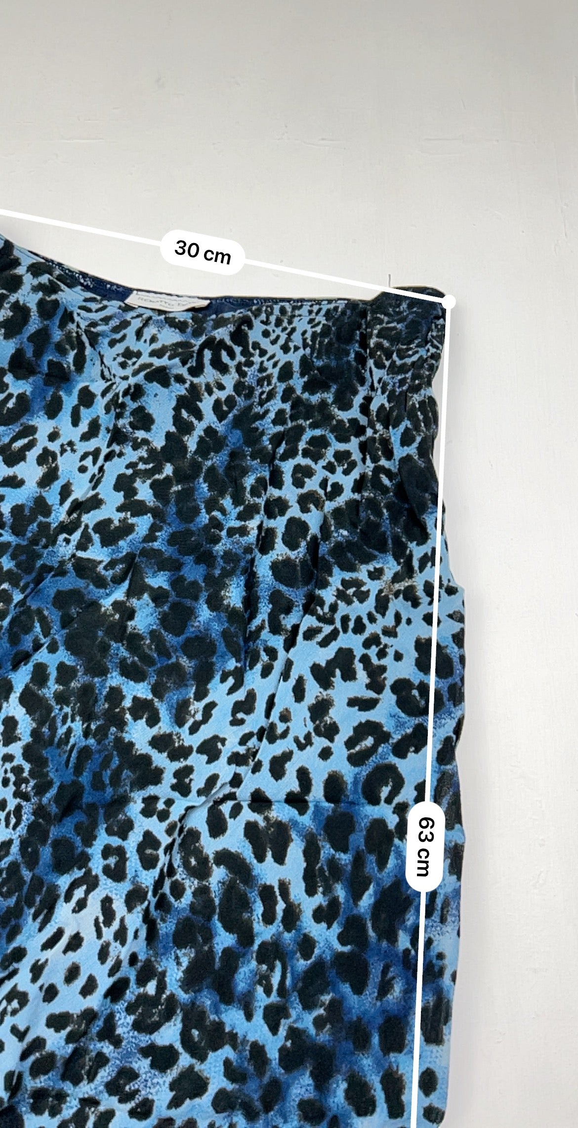 Blue animal print low rise mid skirt (S)