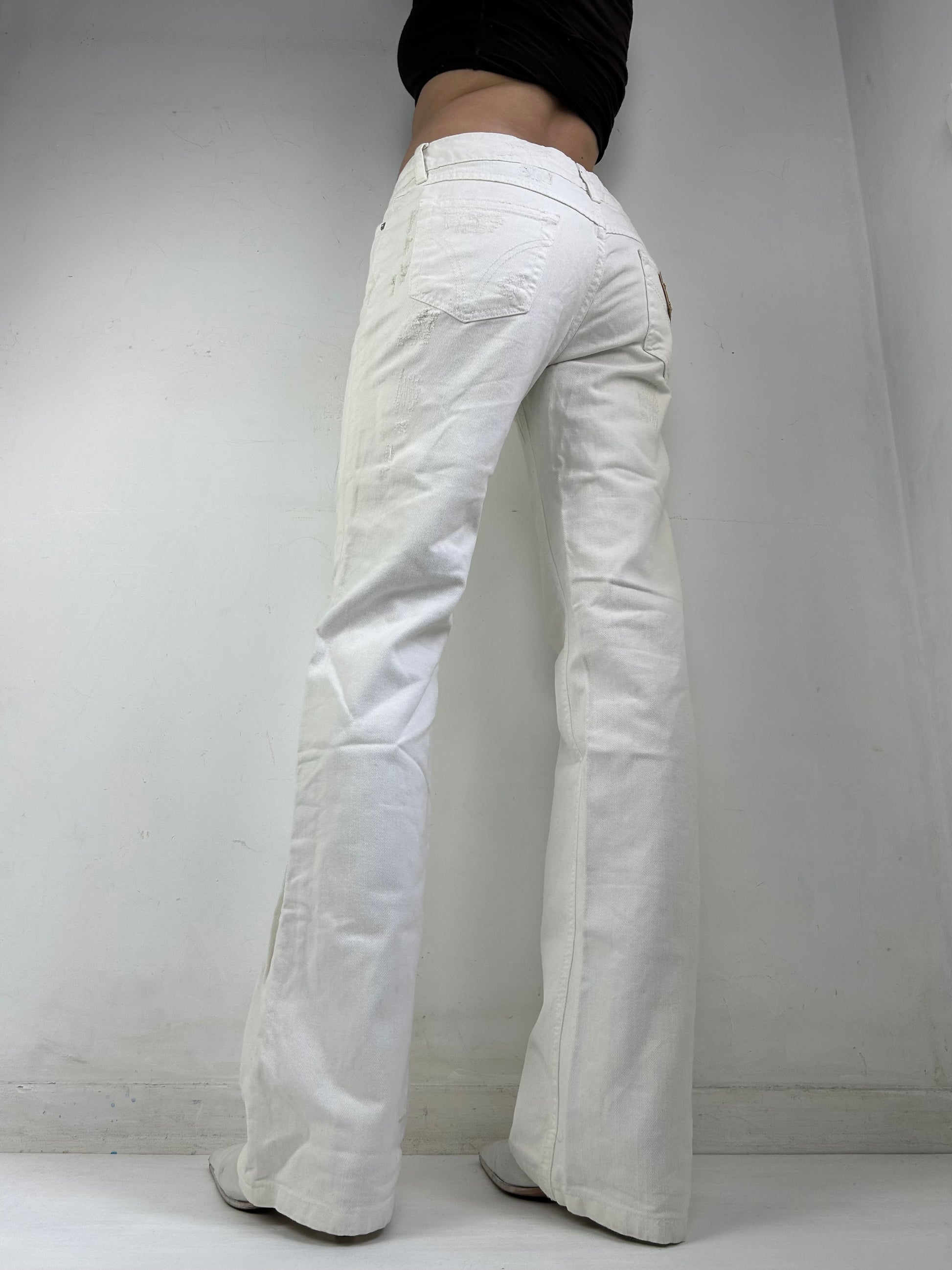 White low waist baggy denim pants (M)