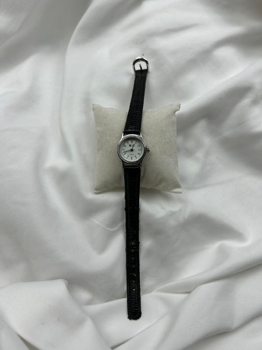 Vintage stainless steel black leather silver watch jewelry