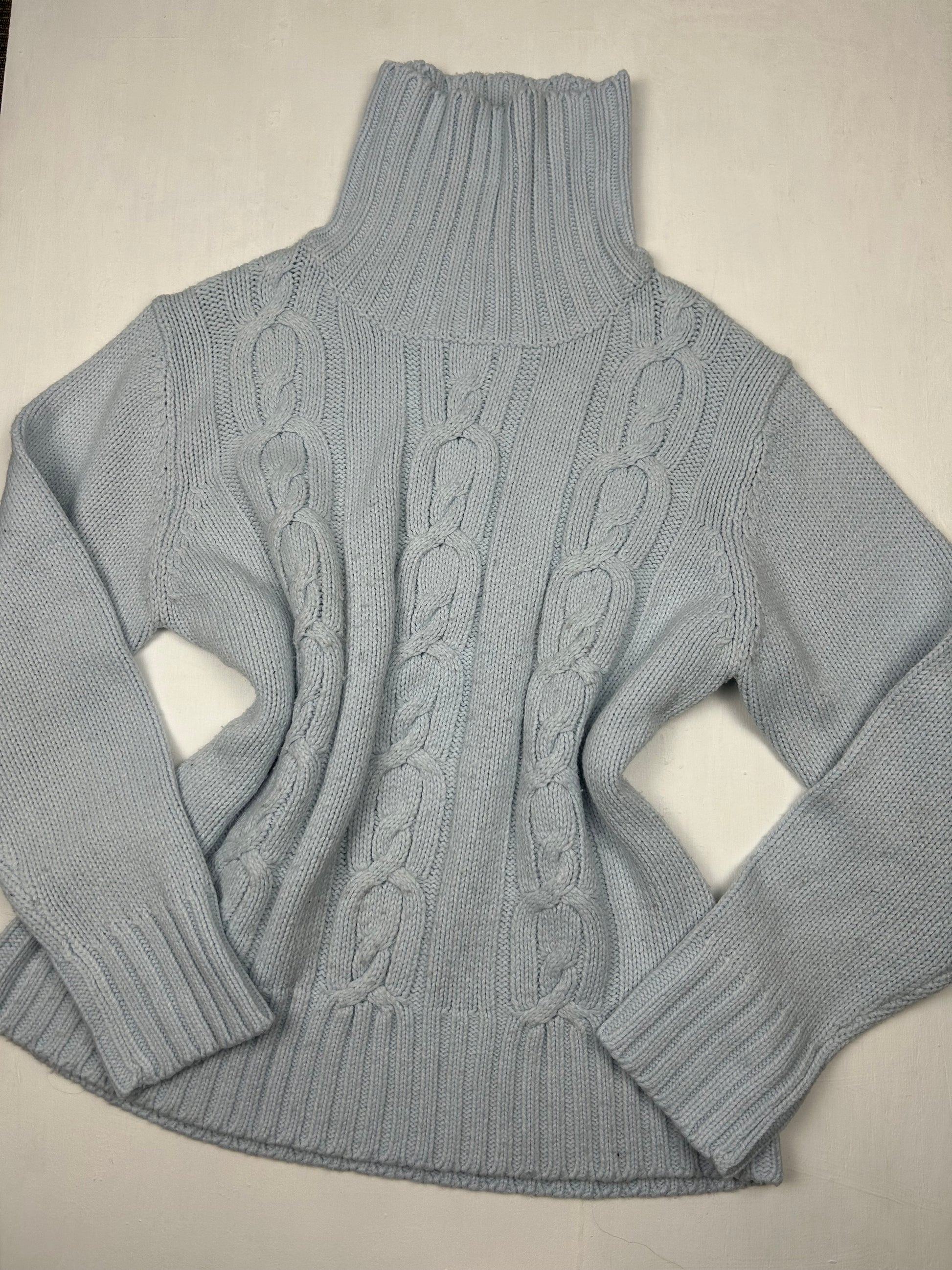 Baby blue ribbed turtleneck jumper (XL)