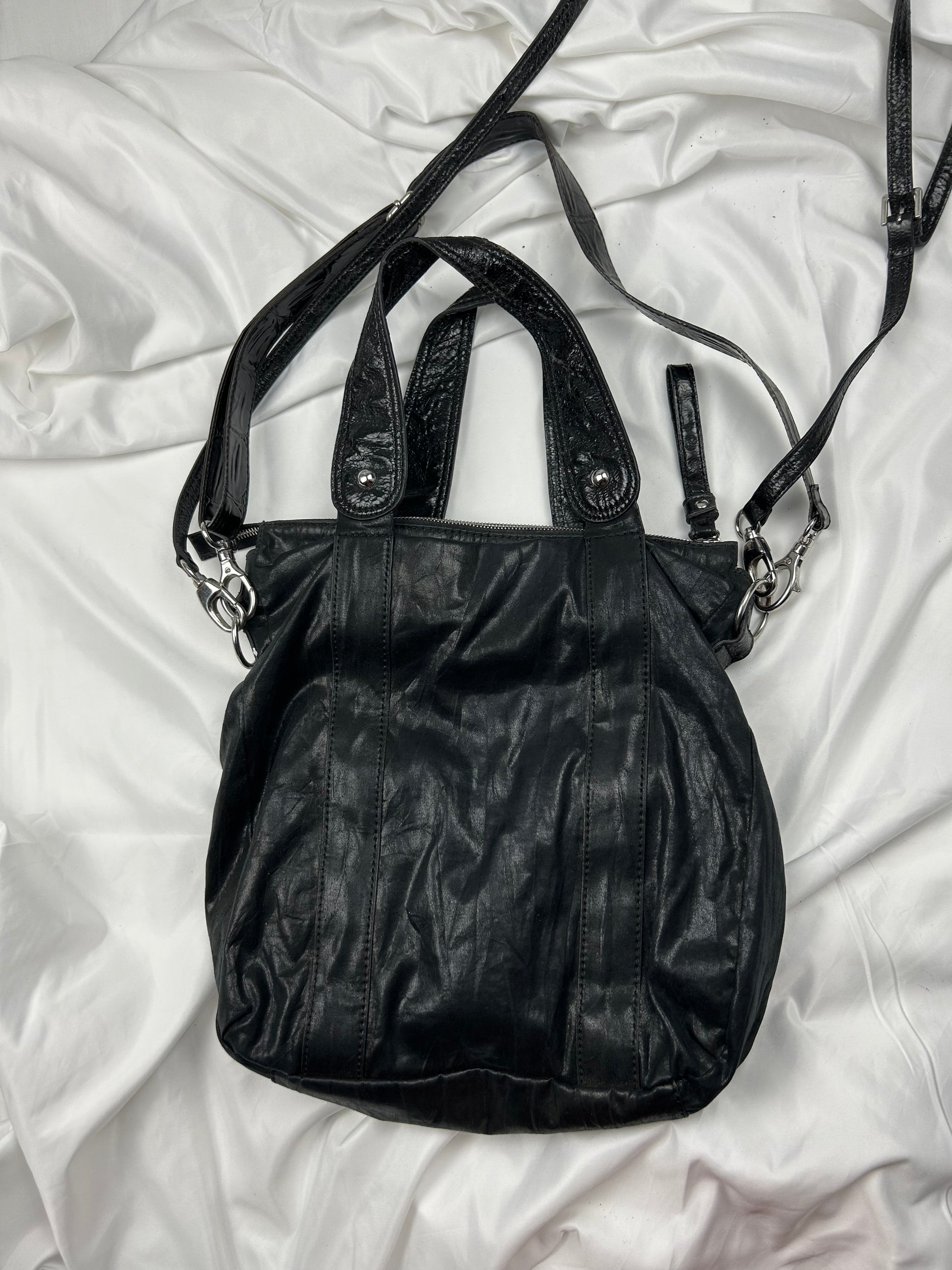 Black besace pvc leather uni crossbody buckle bag