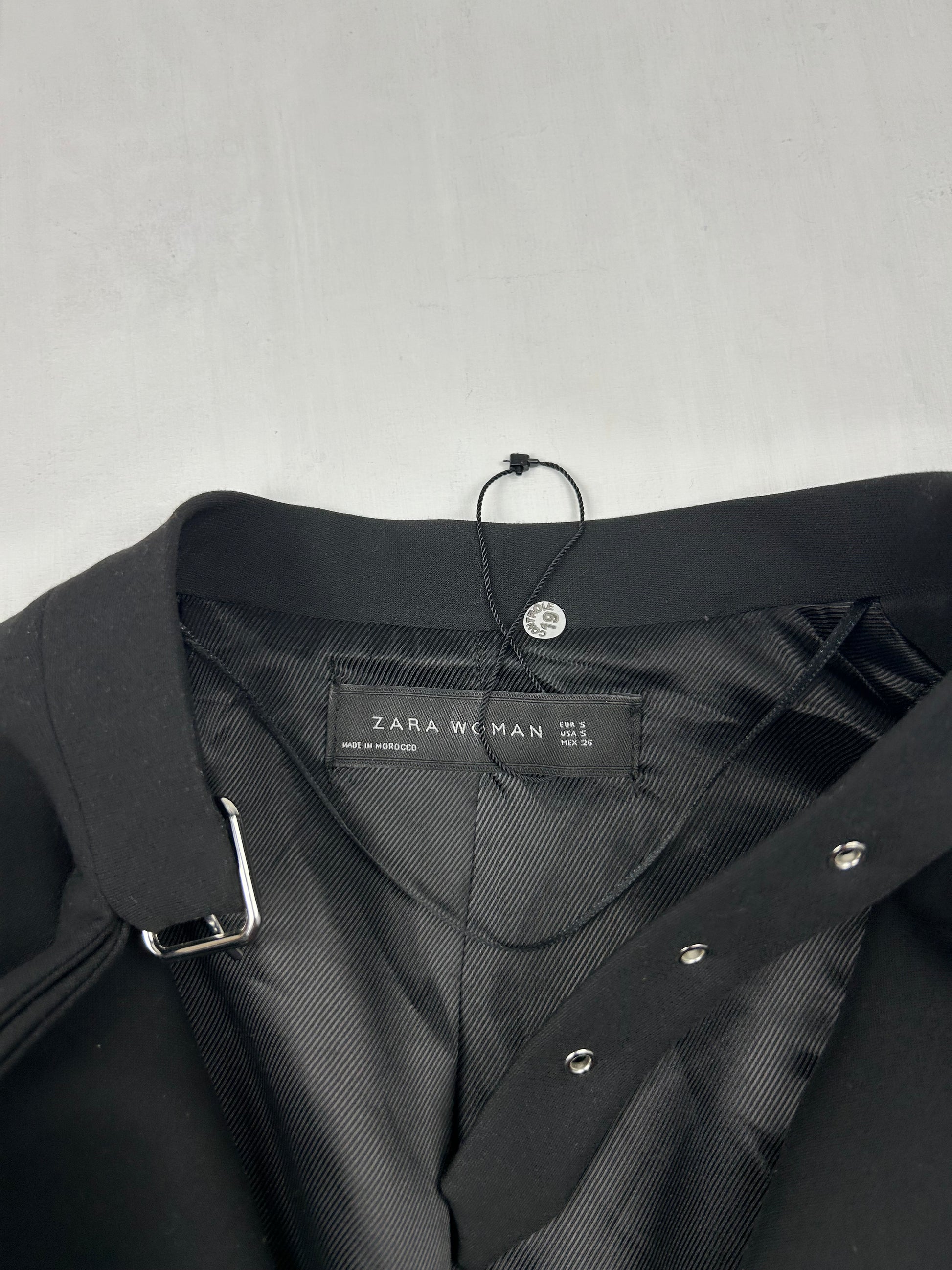 Black crop zip up biker jacket (XS/S)