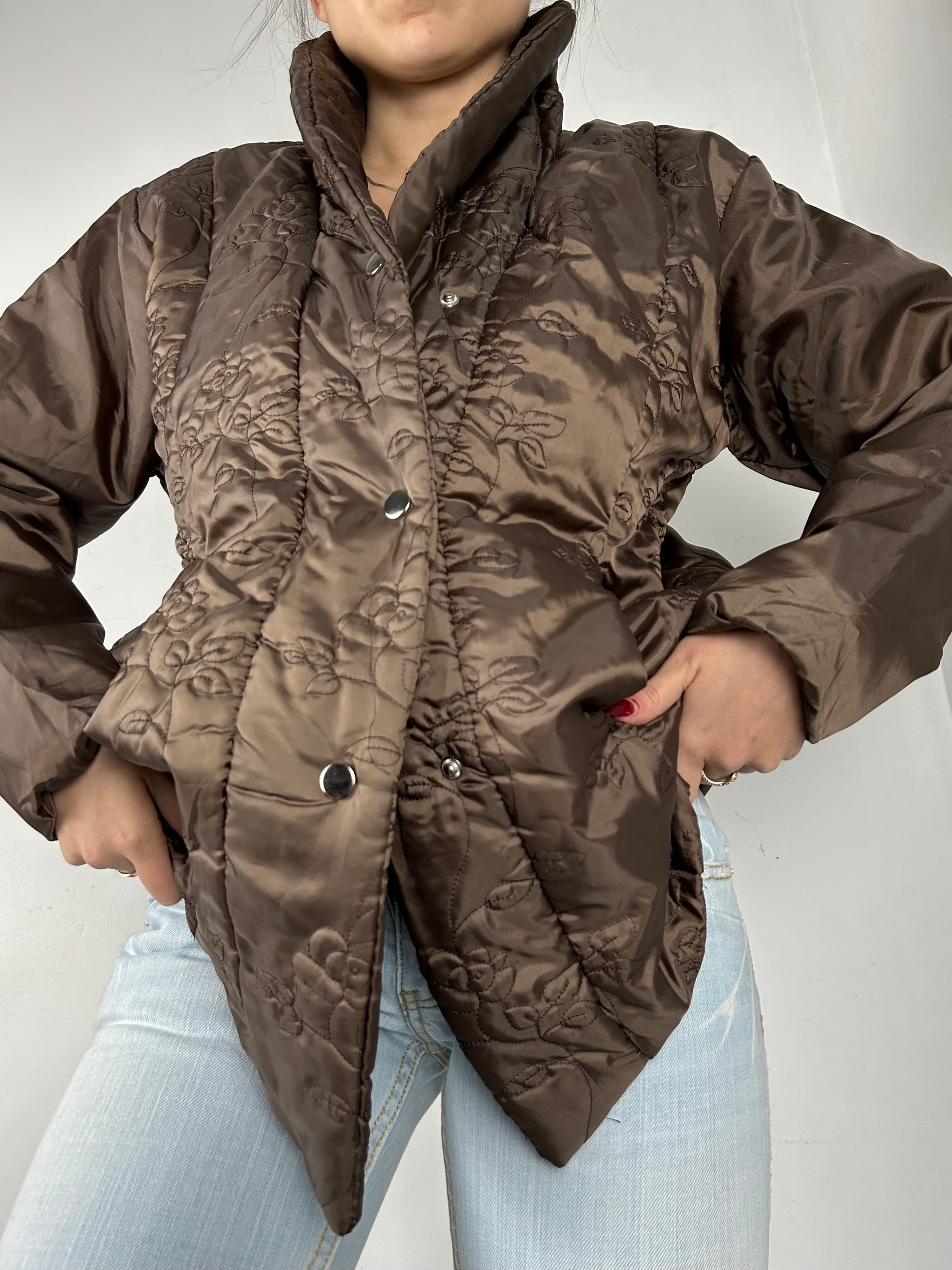 Brown puffer jacket (XL)