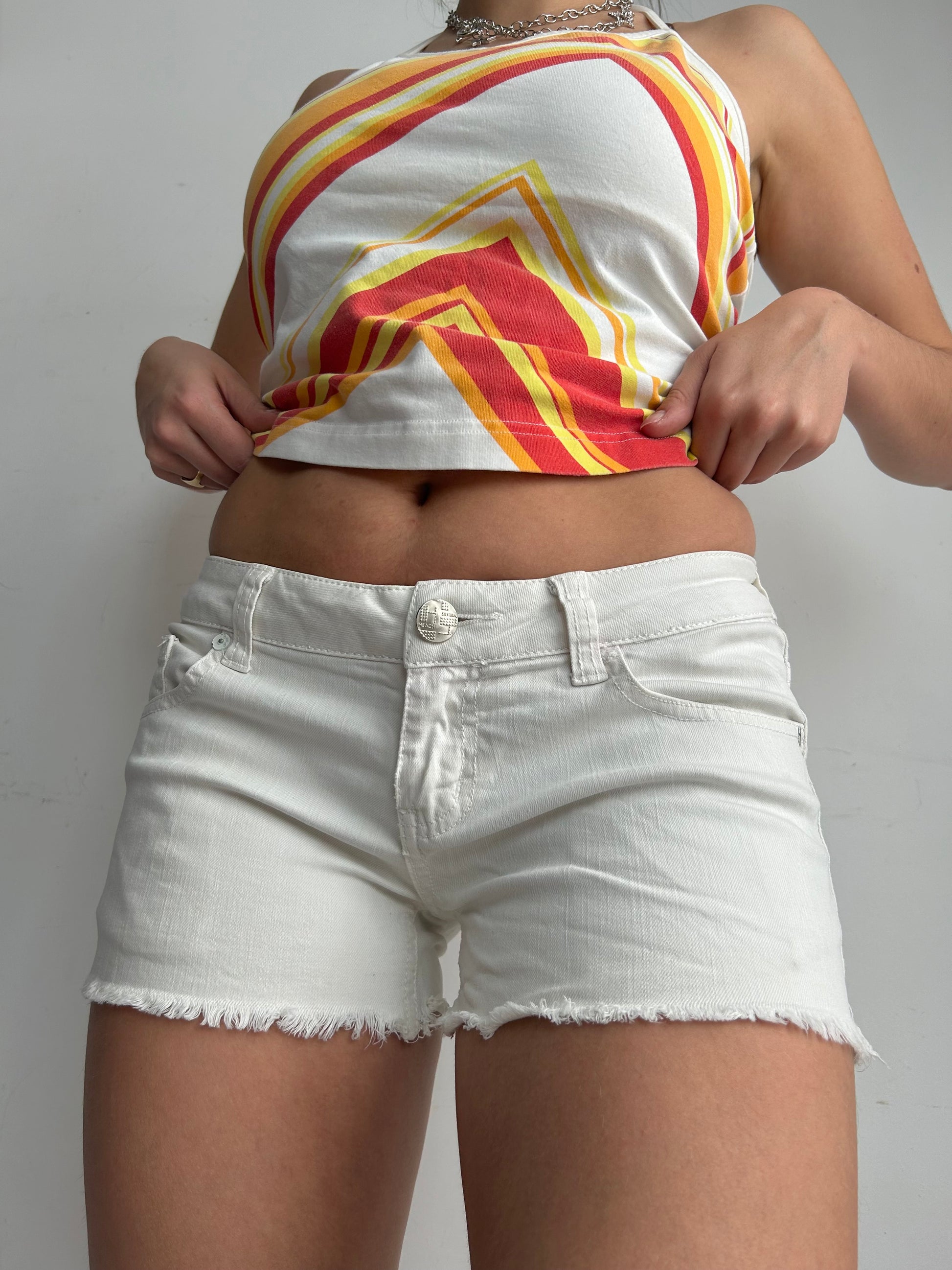 White denim low rise mini/micro short (S)