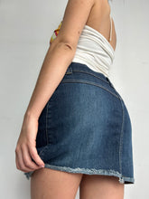 Load image into Gallery viewer, Navy blue low rise denim mini / micro skirt 90s y2k vintage (S)