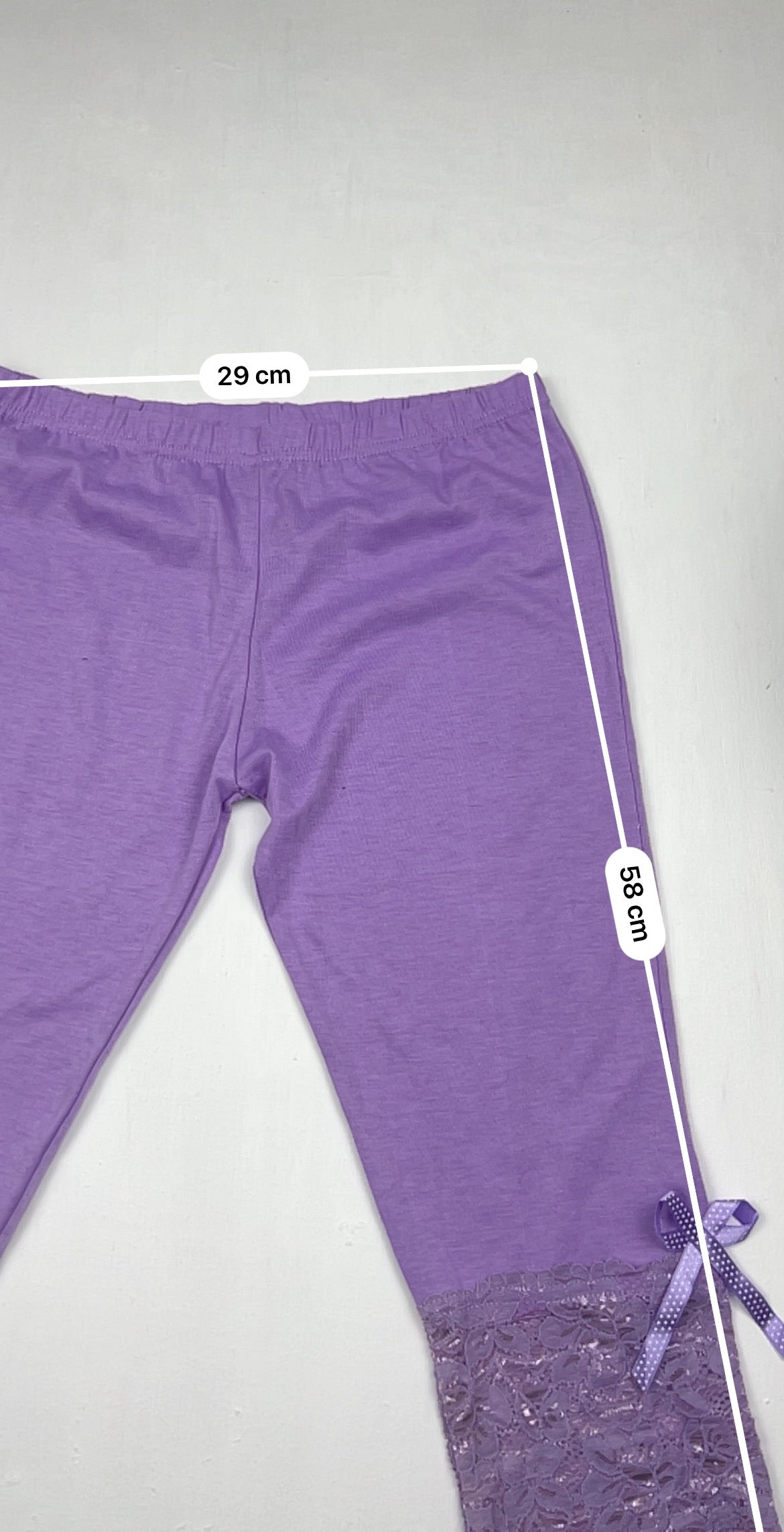 Purple lilac low rise 3/4 capri leggings (S)