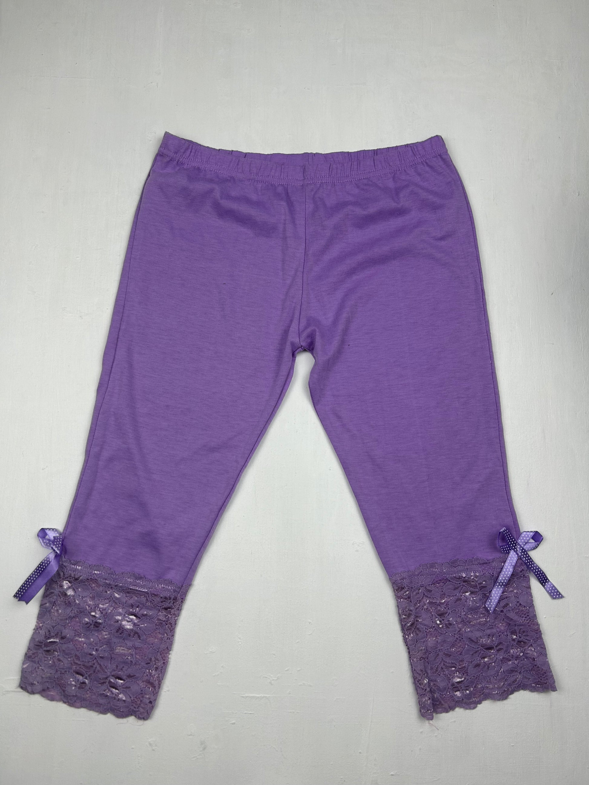 Purple lilac low rise 3/4 capri leggings (S)