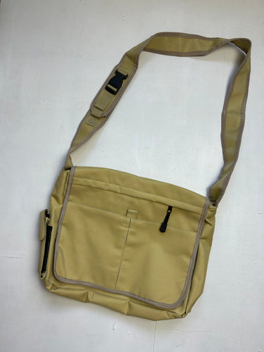 Beige uni besace crossbody bag