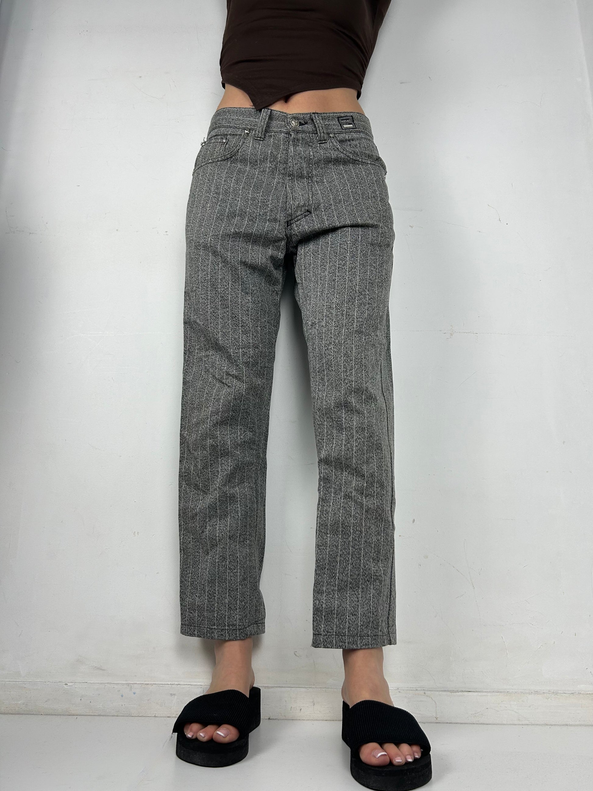 Grey striped high rise straight legs pants (M/L)