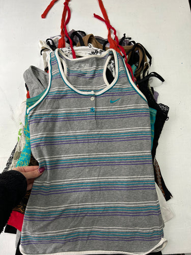 Grey striped swoosh logo 90s vintage tank top (S)