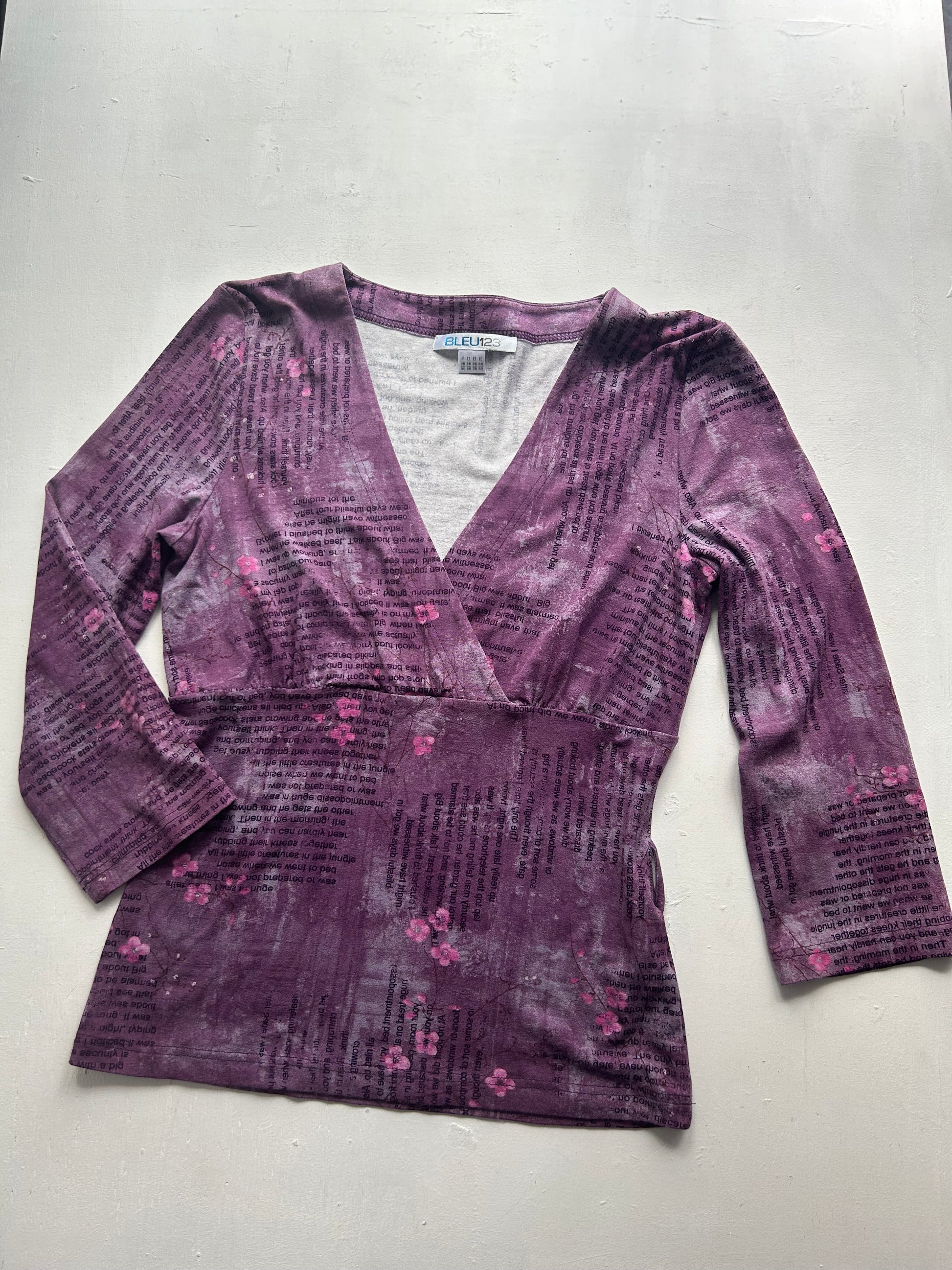 Purple graphic print long sleeves top (S)