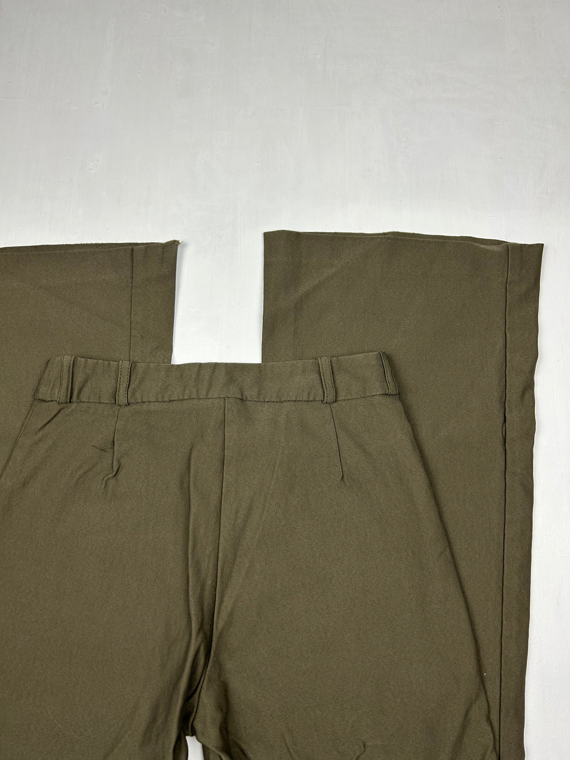 Khaki stretchy low rise flare office pants (S)