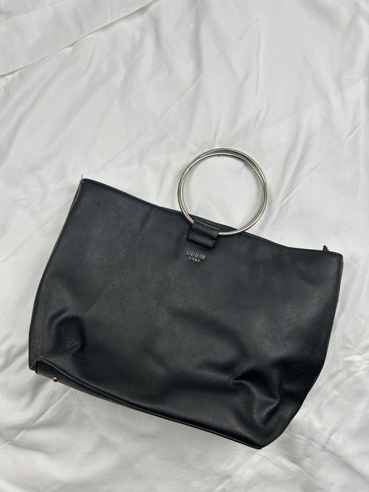 Black hoop straps handbag