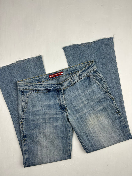 Blue denim low rise flare pants (S/M)