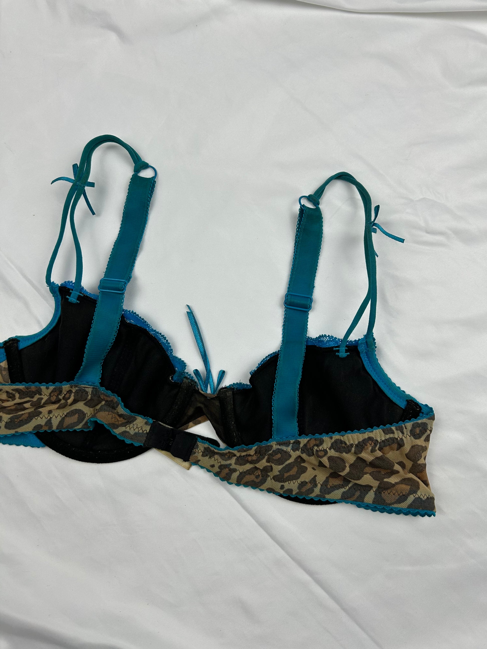 Beige panther print balcony vintage bra