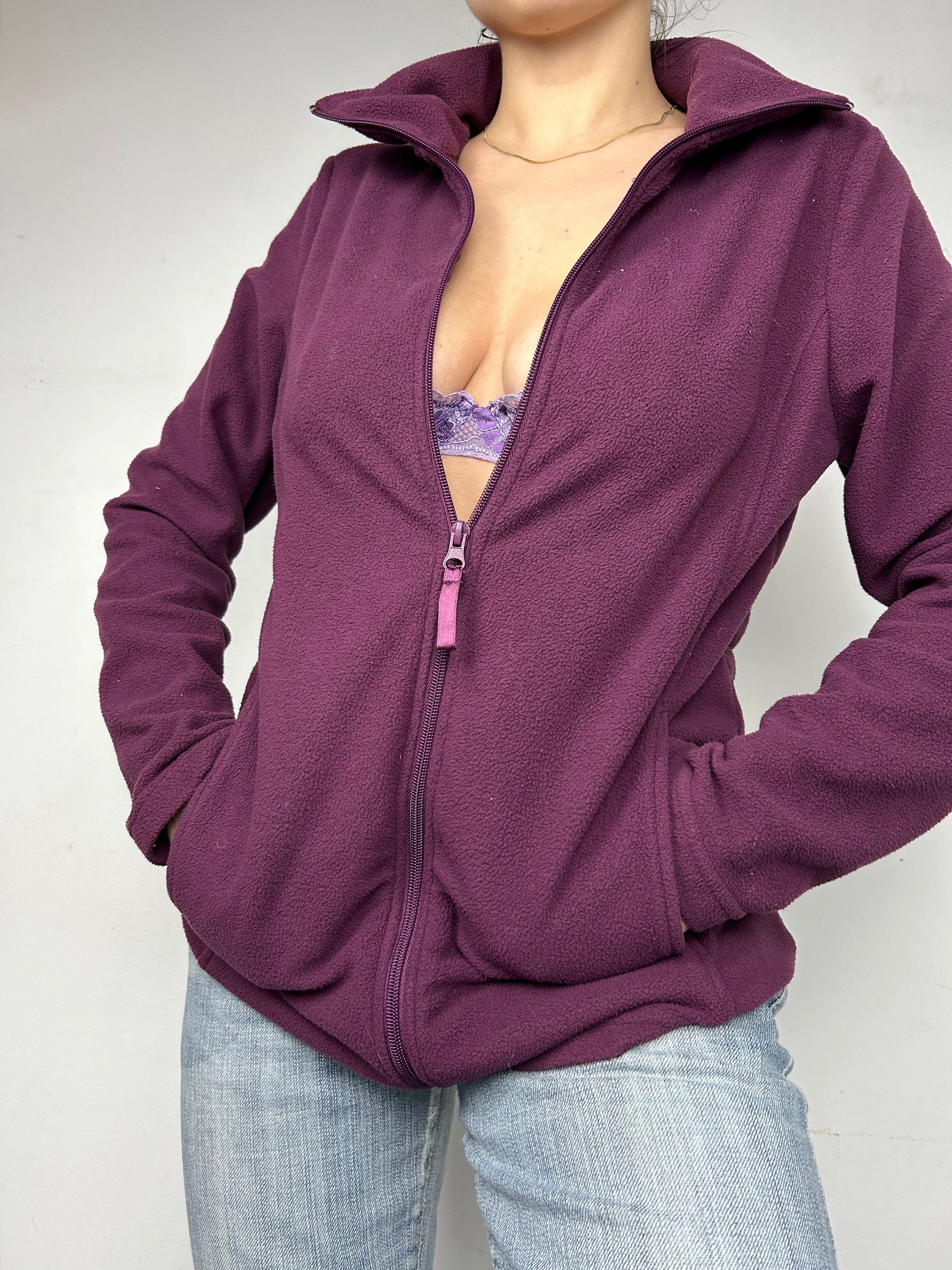 Purple zip up fleece jacket (M/L)