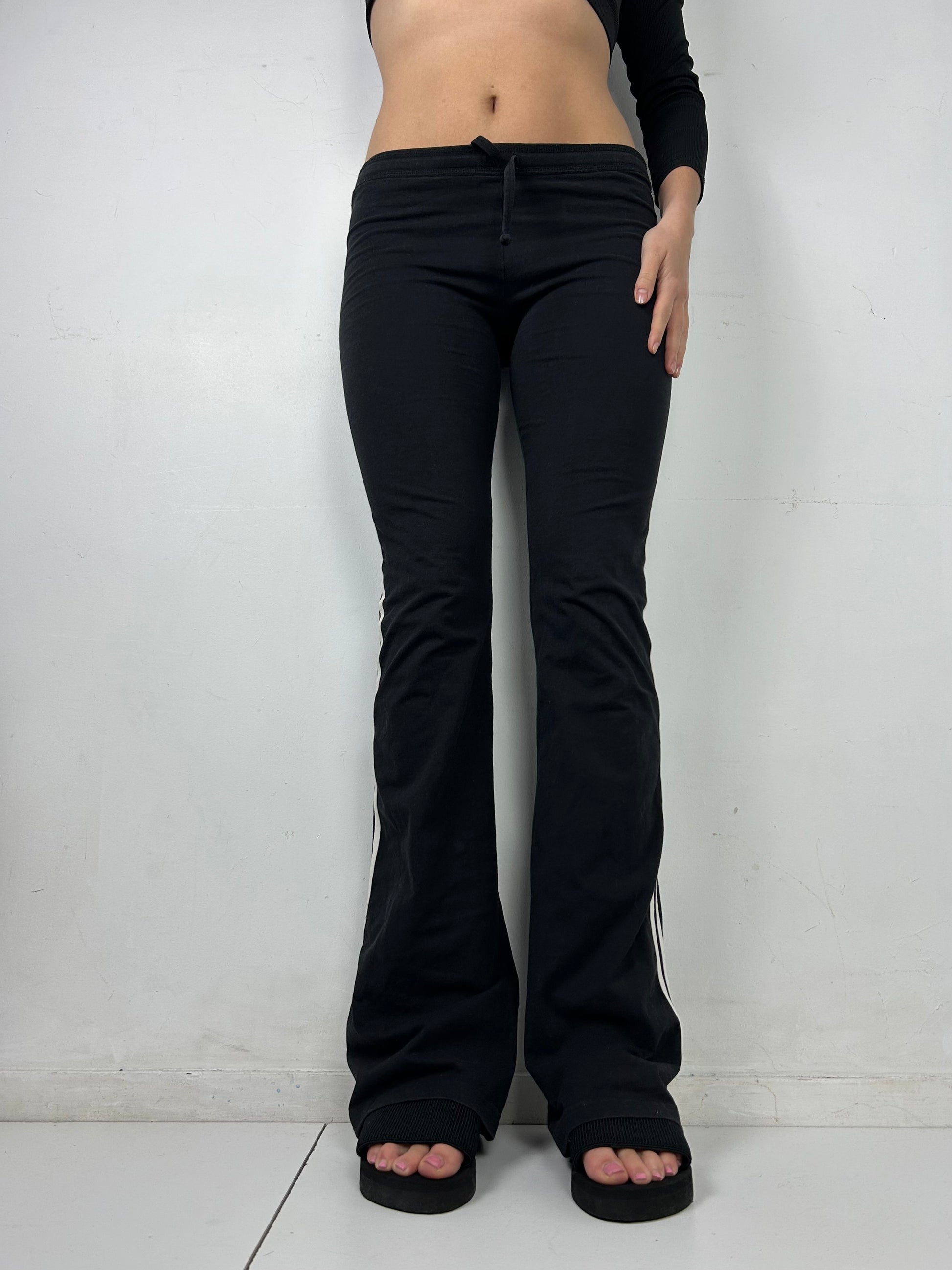 Black sporty flare joggers pants (S)