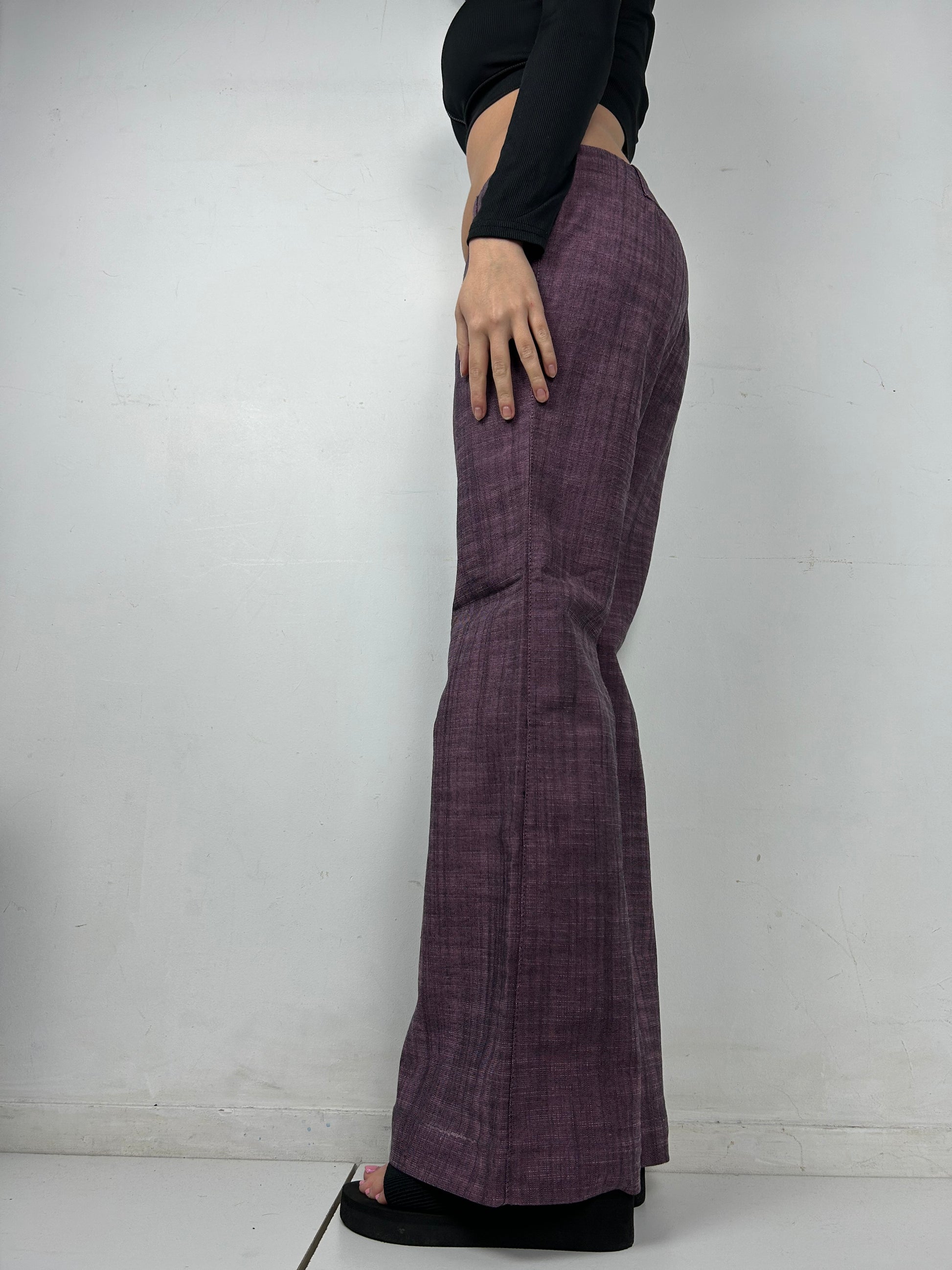 Purple denim low rise flare/ bootcut baggy pants (M)