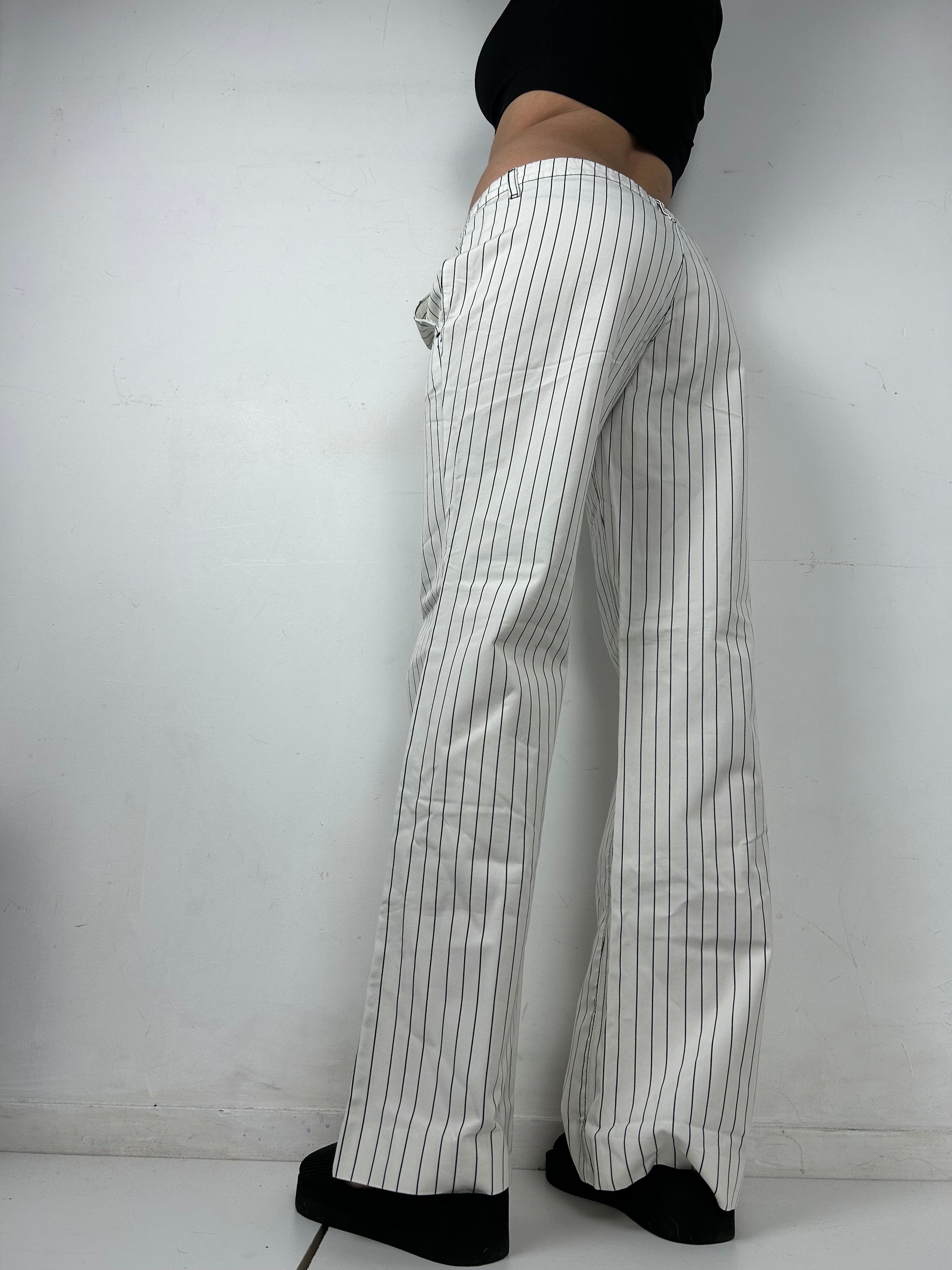 White low waist office bootcut flare pants (M)