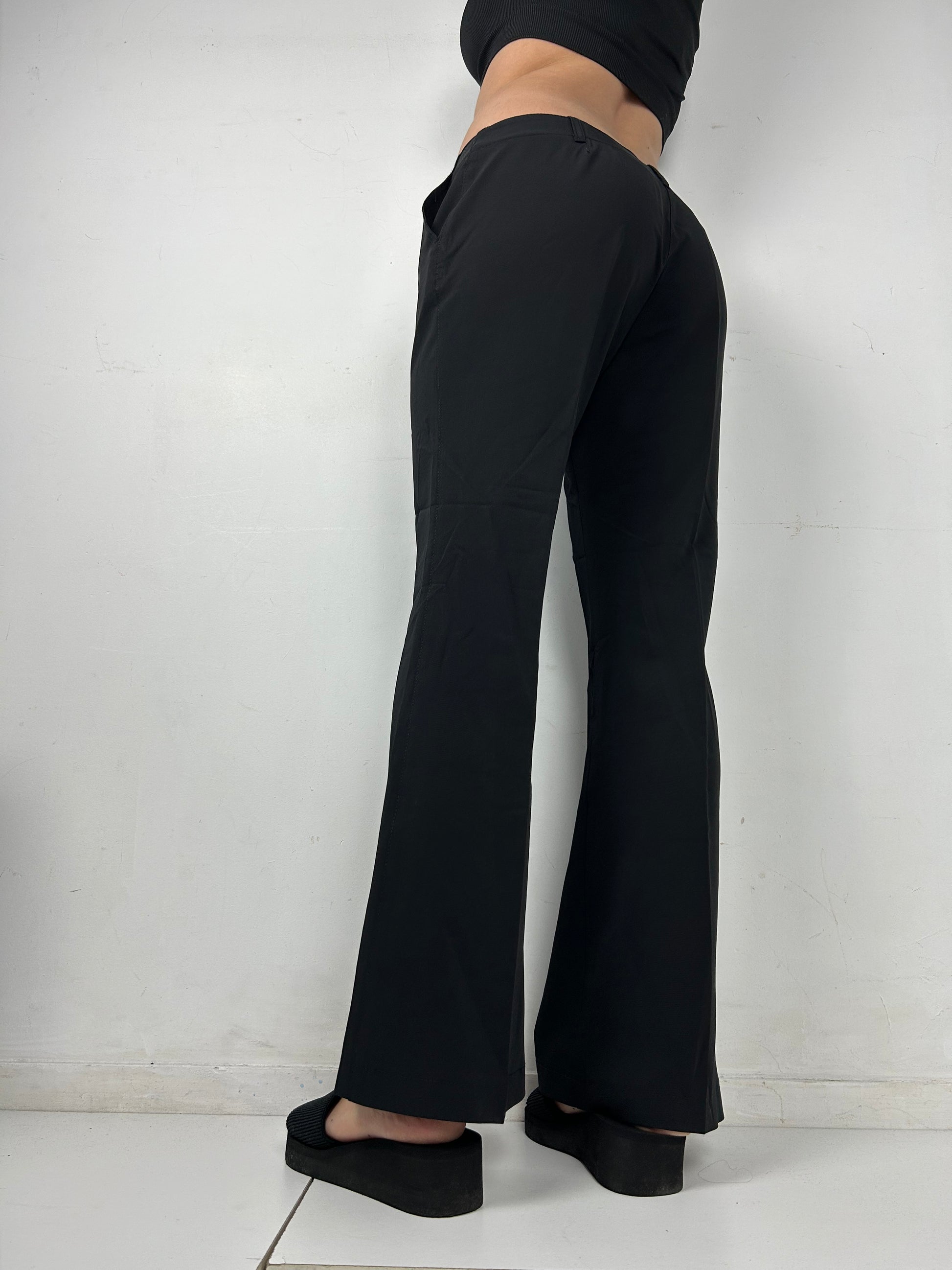 Black low rise flare /bootcut office pants (M)