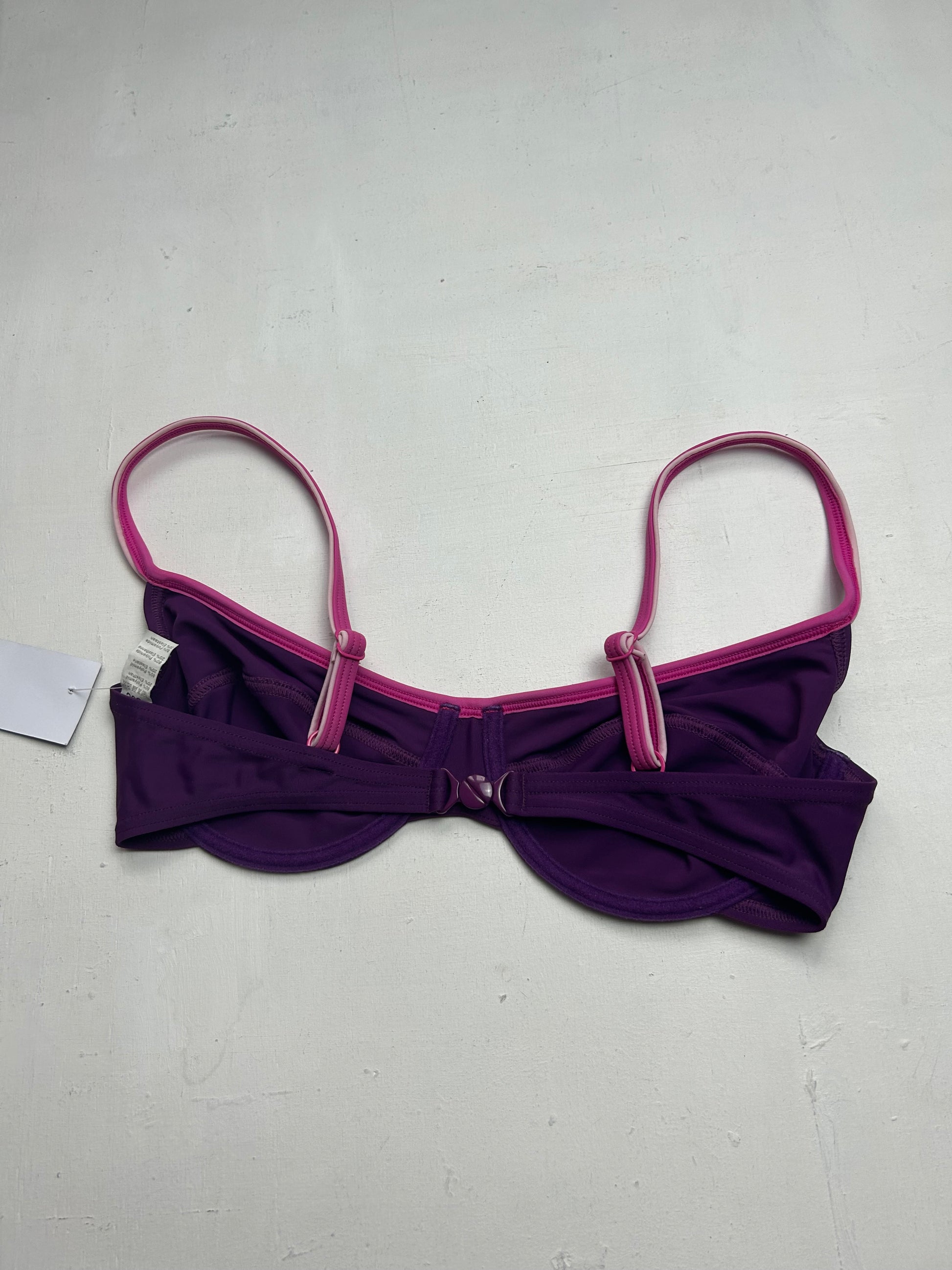 Purple sporty bikini top (M)