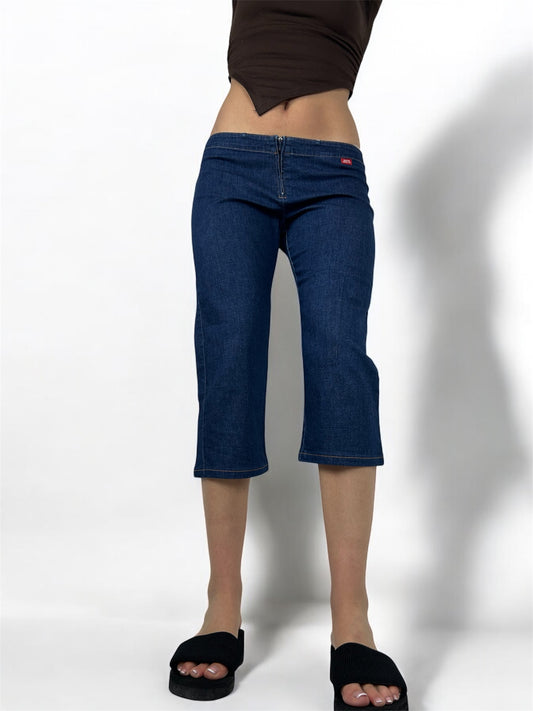 Blue low waist capri pants (M)